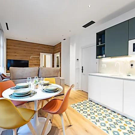Paris Boutique Apartment Valladolid